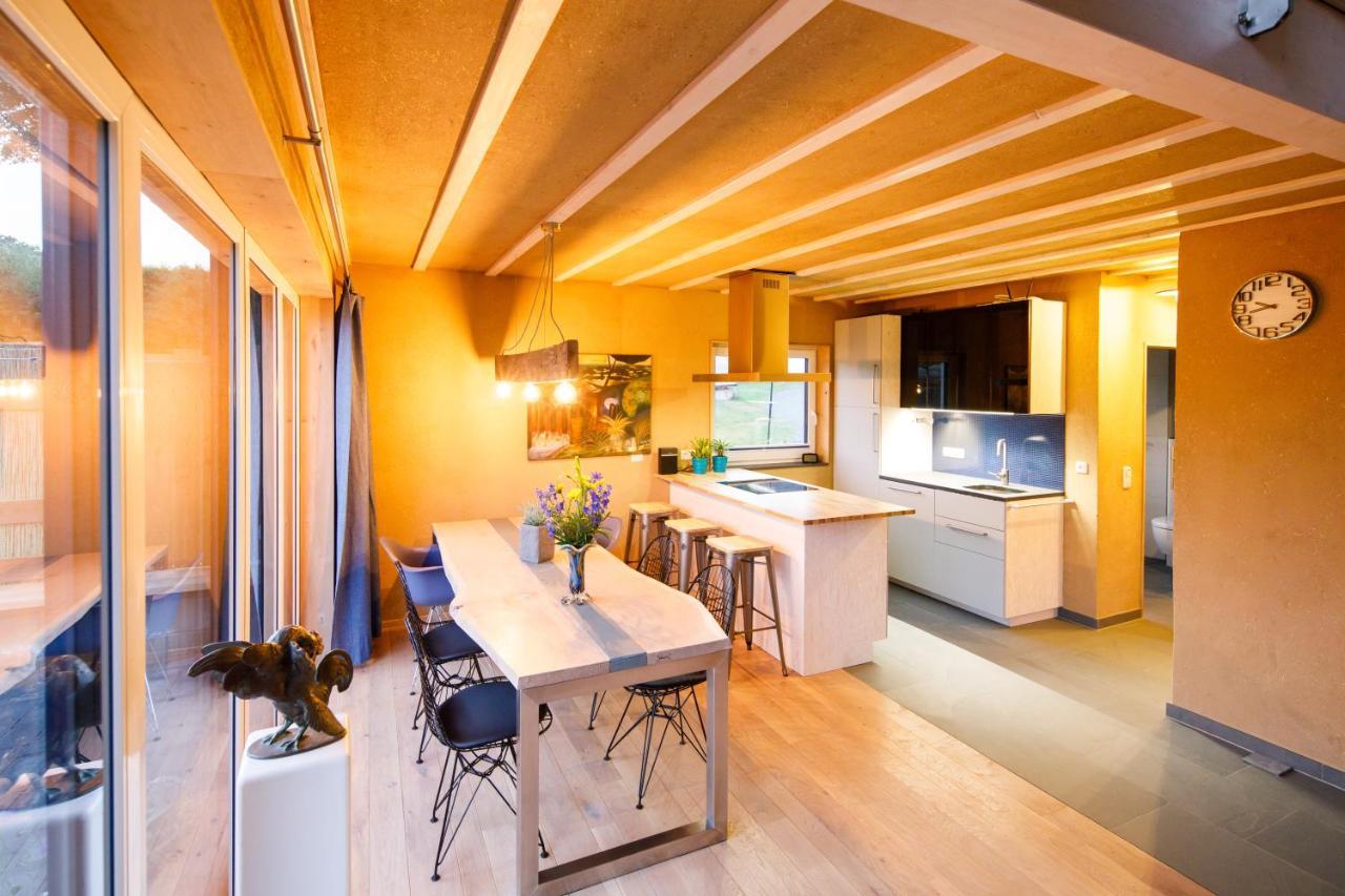 Graues Haus Βίλα Μονσάου Εξωτερικό φωτογραφία