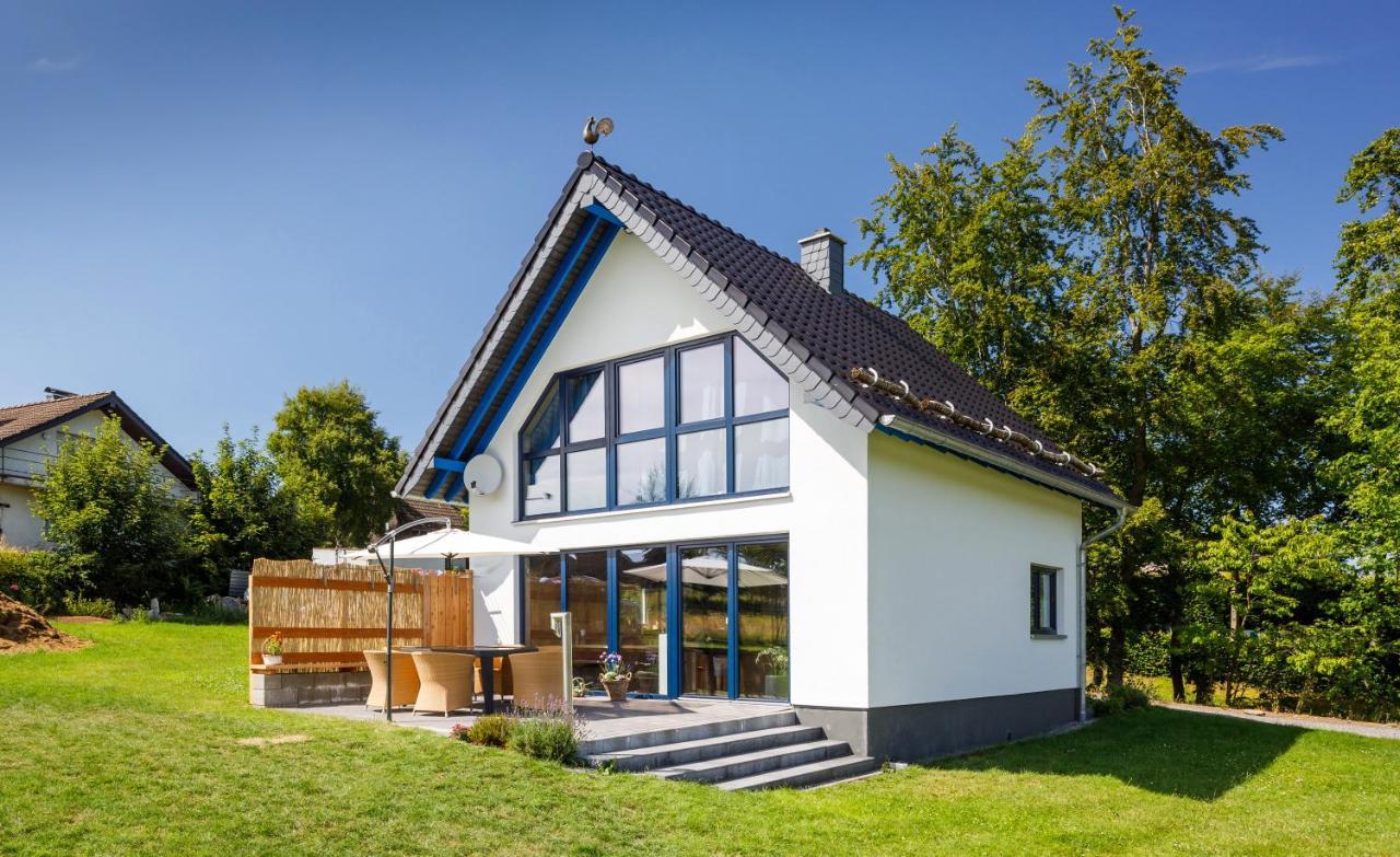 Graues Haus Βίλα Μονσάου Εξωτερικό φωτογραφία